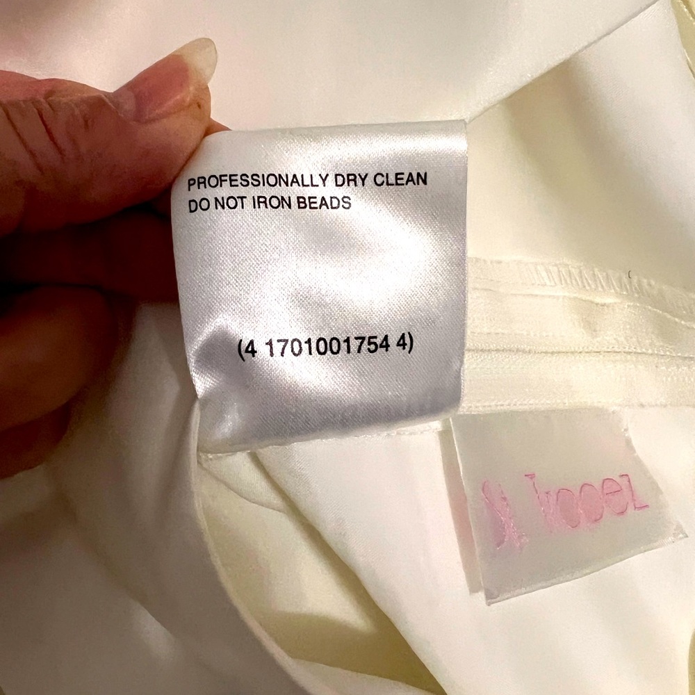 Beautiful David’s Bridals-Ivory Dress-Girl’s Size 12-Preowned-Good Condition - Picture 14 of 15